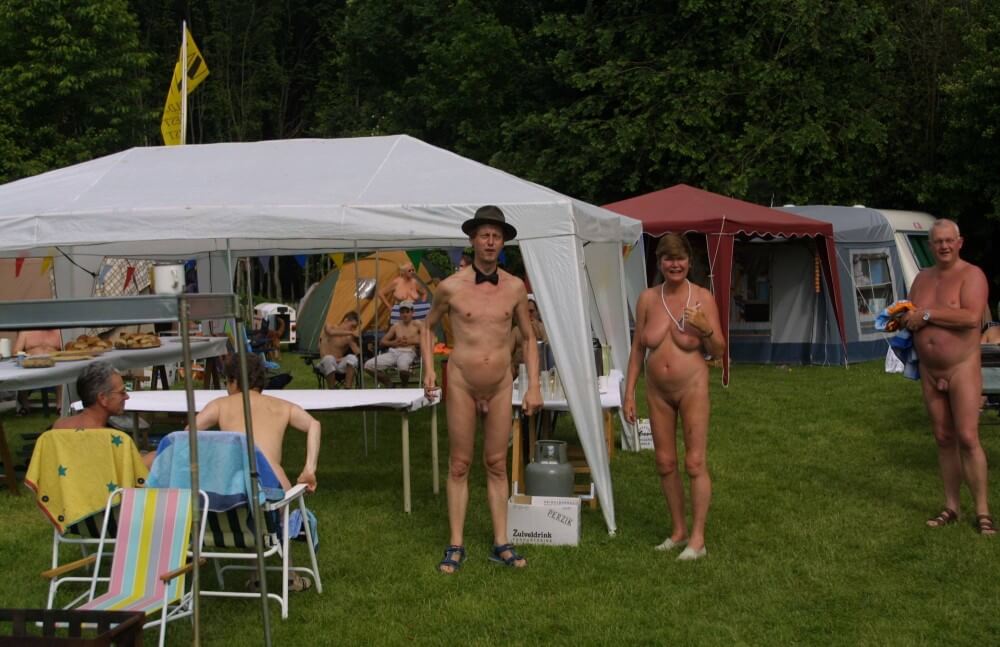Holland Nature Home Stay pics - Living freely and naturally is the dream of naturism and nudism advocates