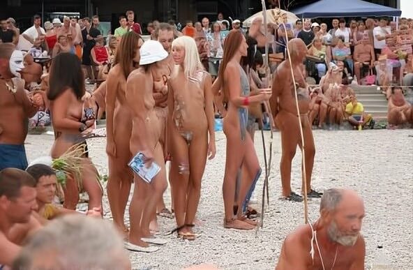 Premium Content # 41 - Simplicity and naturalness are important principles of nudism and naturism