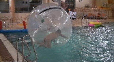 Indoor Water Runners # 2 - Im also interested in naturism, but I have no experience yet