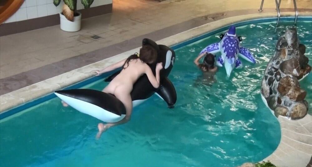 Naturism in the pool Full HD - In naturism, sincerity and honesty are valued