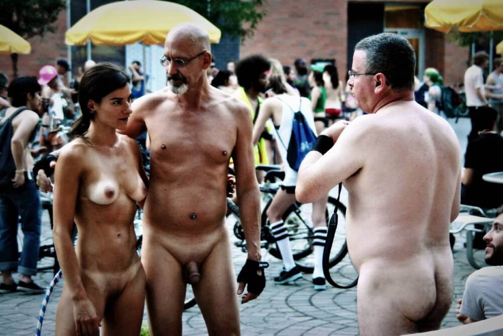 World Naked Bike Ride [WNBR] UK 2011 gallery - Nudism promotes respect for the environment