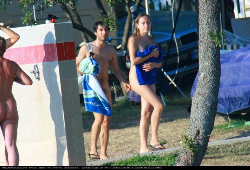 Naturism big photo gallery - Nudism helps overcome prejudices and fears