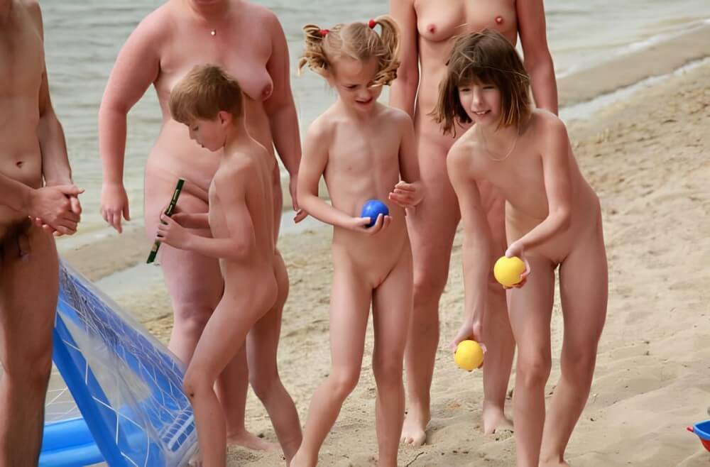 Lezero family games big gallery - They value respect for nature and the fully naked body