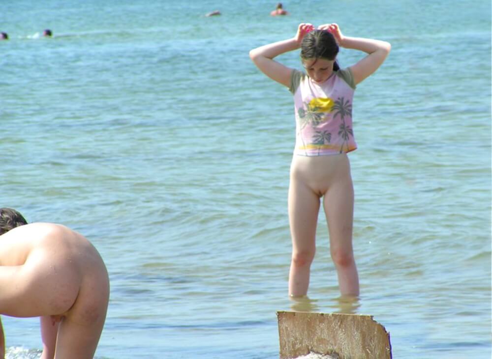 Crazy dirty girls - What the concept of naturist recreation entails and its benefits