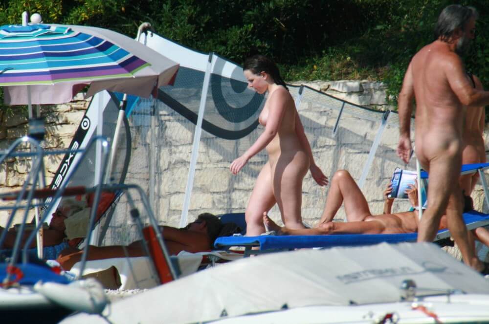 Girl Daytime Bath - Popularizing nudism among the general public