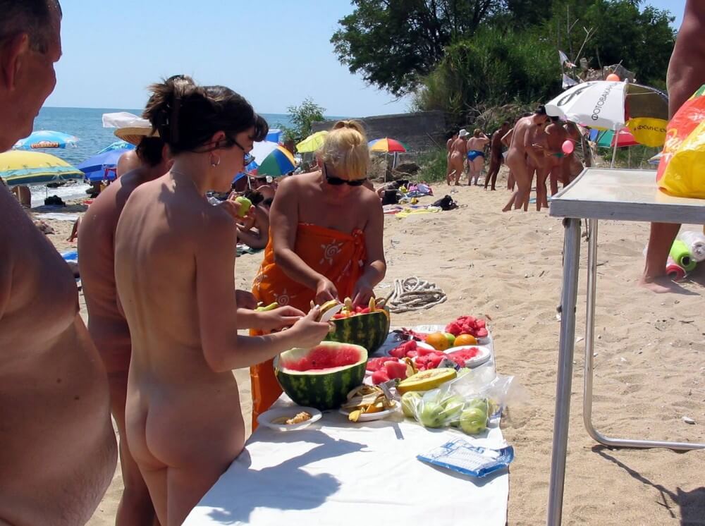 Bulgarian Nude Day Preps pics - Many consider a free body and nudism to be central to their lives
