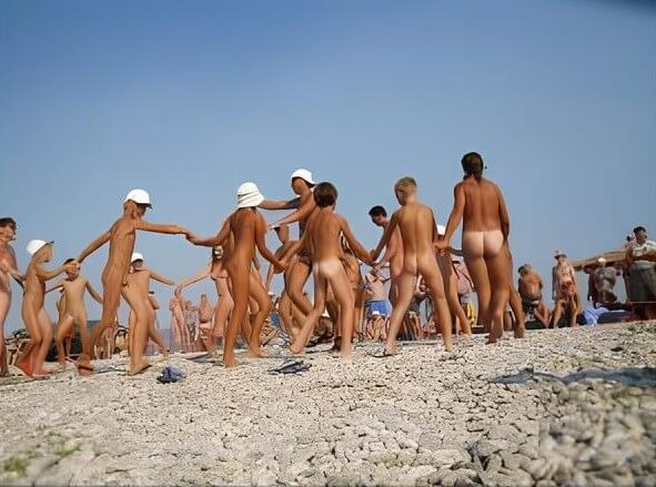 Premium Content # 37 - Love for oneself and nature as the foundation of naturism