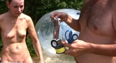 Daytime family picnic # 1 - People who practice nudism also believe that everyone is equal, regardless of circumstances