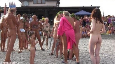 Cool Day At The Beach 4 - Nudism promotes mental well-being