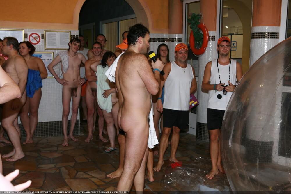Naturism photo gallery # 56 - Nudism teaches us to appreciate the present and be honest