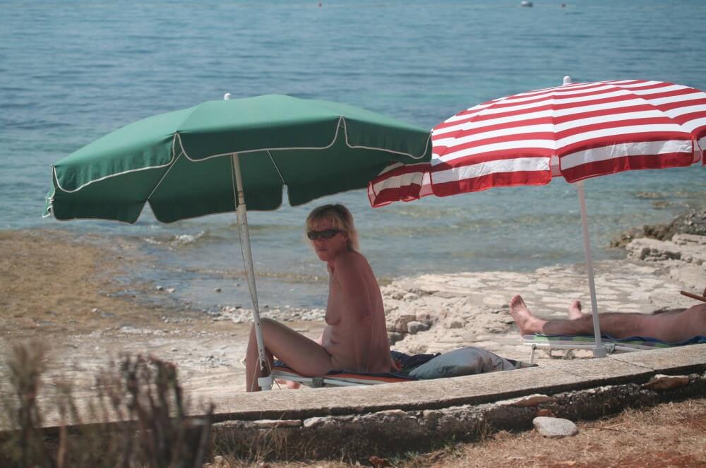 FKK Beachline Front pics - The True Golden Age of Naturism