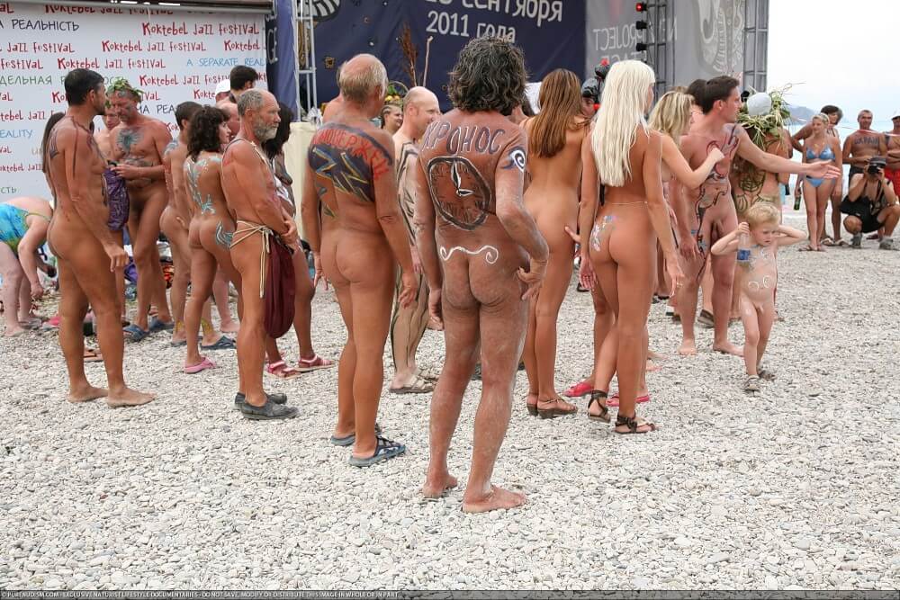 Premium Content 48 - Living in harmony and tranquility is the primary goal of naturists and nudists