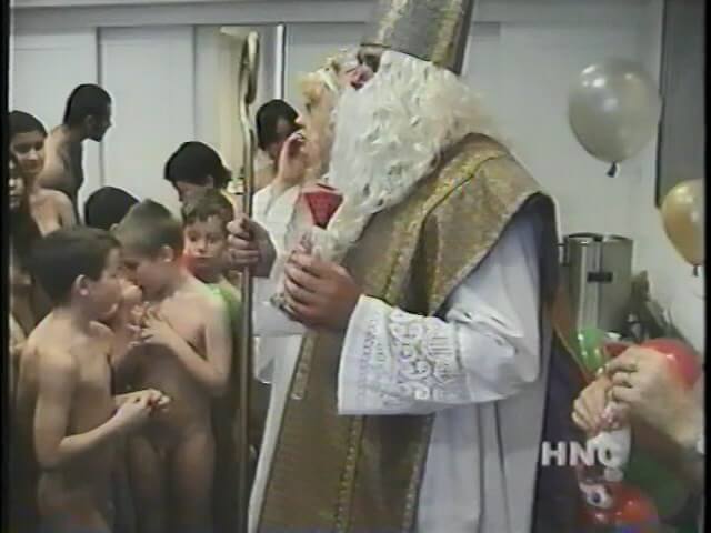 Helios Natura: Grandmas Christmas Party - Through naturism, people seek the opportunity to feel free and in harmony