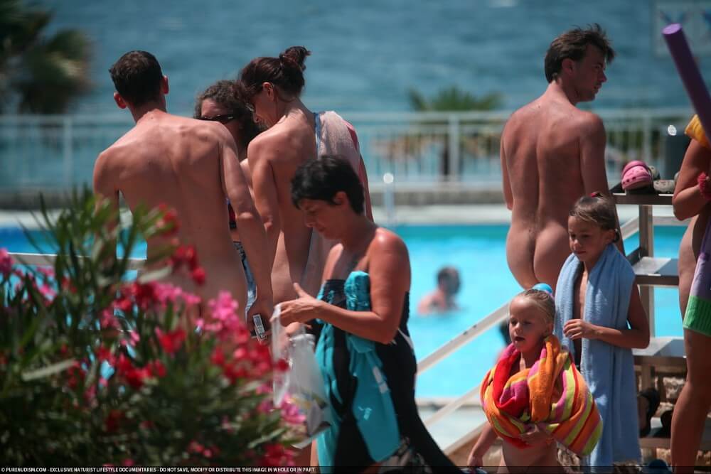 Naturism photo gallery # 66 - The idea of self-acceptance and self-respect is important among naturists